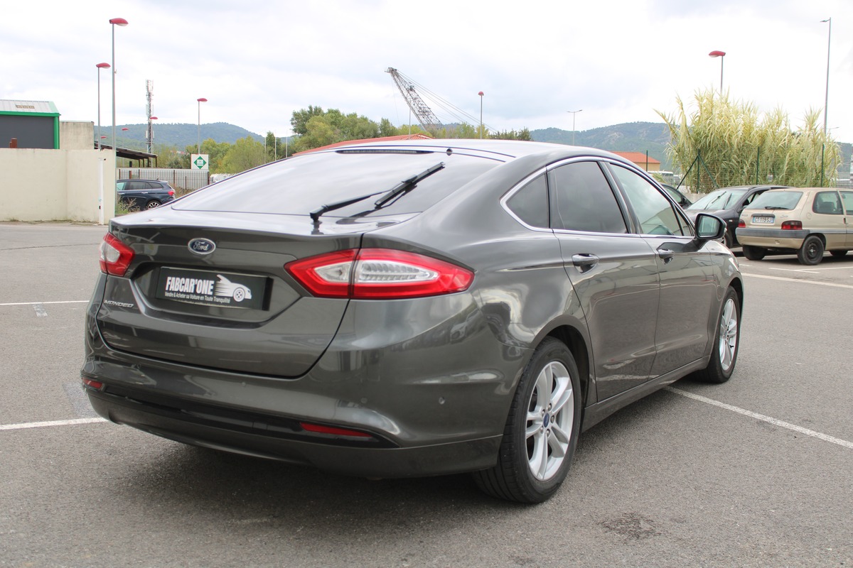 Ford Mondeo 2.0 TDCi 150ch Titanium PowerShift 5p - Garantie 12 Mois