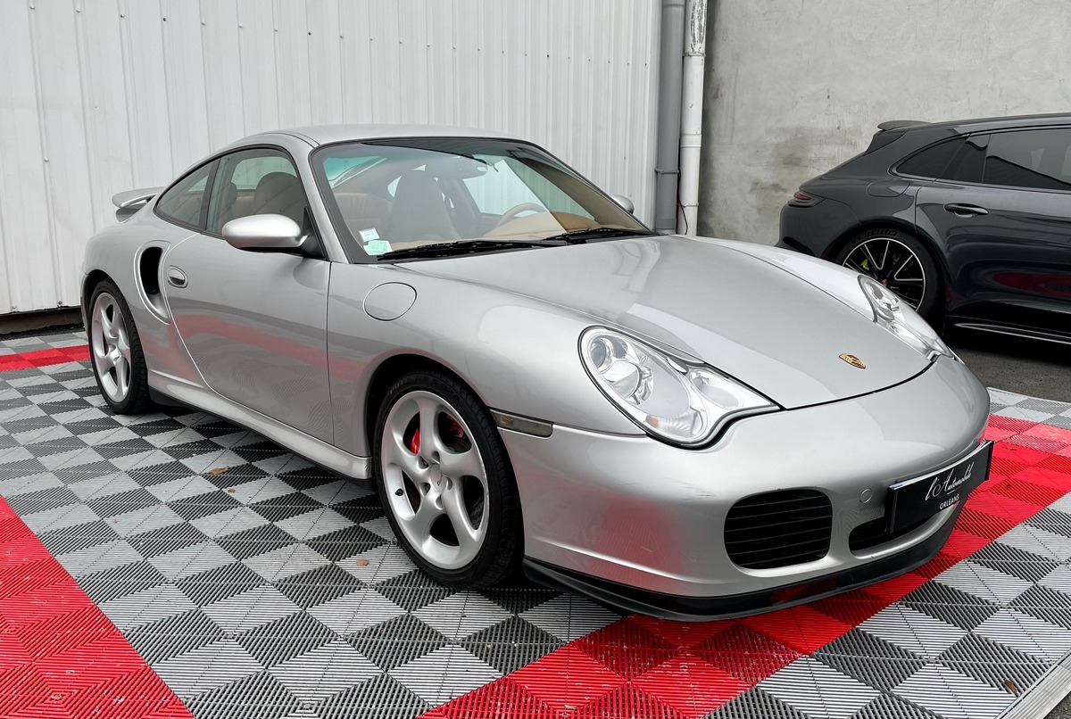 Porsche 911 996 (2) Turbo 3.6 420 FR 2° Main