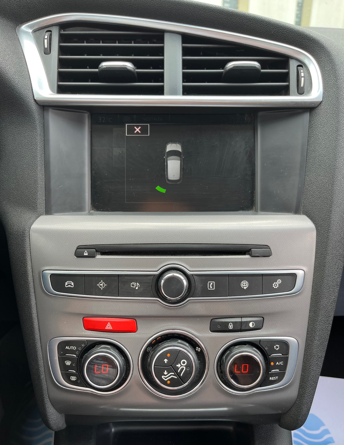 Citroën C4 II SHINE  1.6 HDI 100 CV