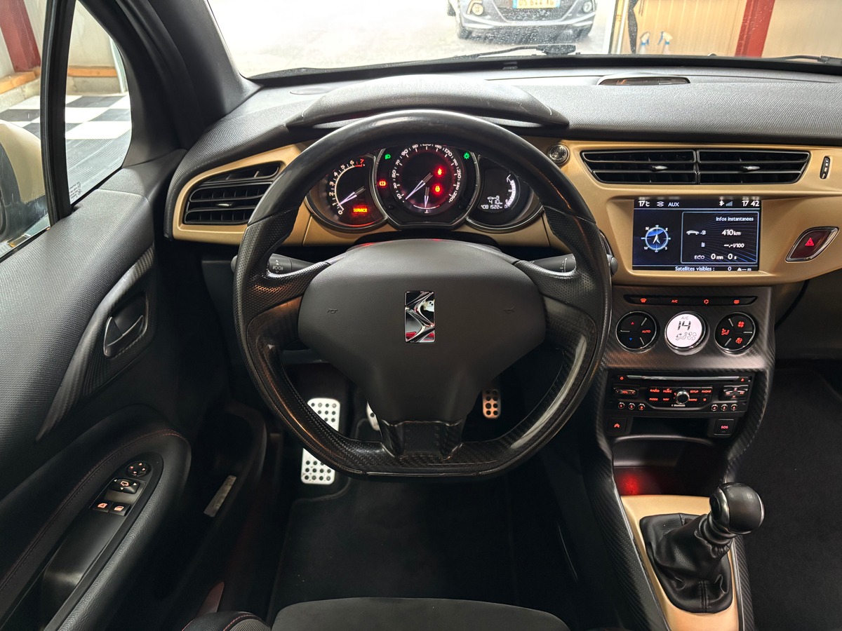Citroën DS3 1.6 THP 203 RACING GOLD MAT