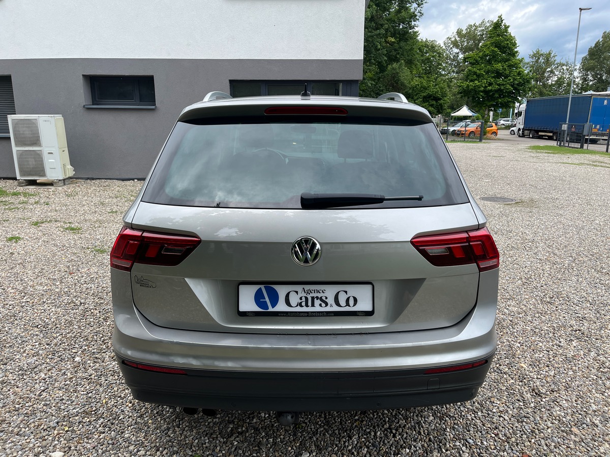 Volkswagen Tiguan 1.4 TSI 125ch SOUND, SUIVI COMPLET VW, ATTELAGE, REG ADAPTATIF, RADAR