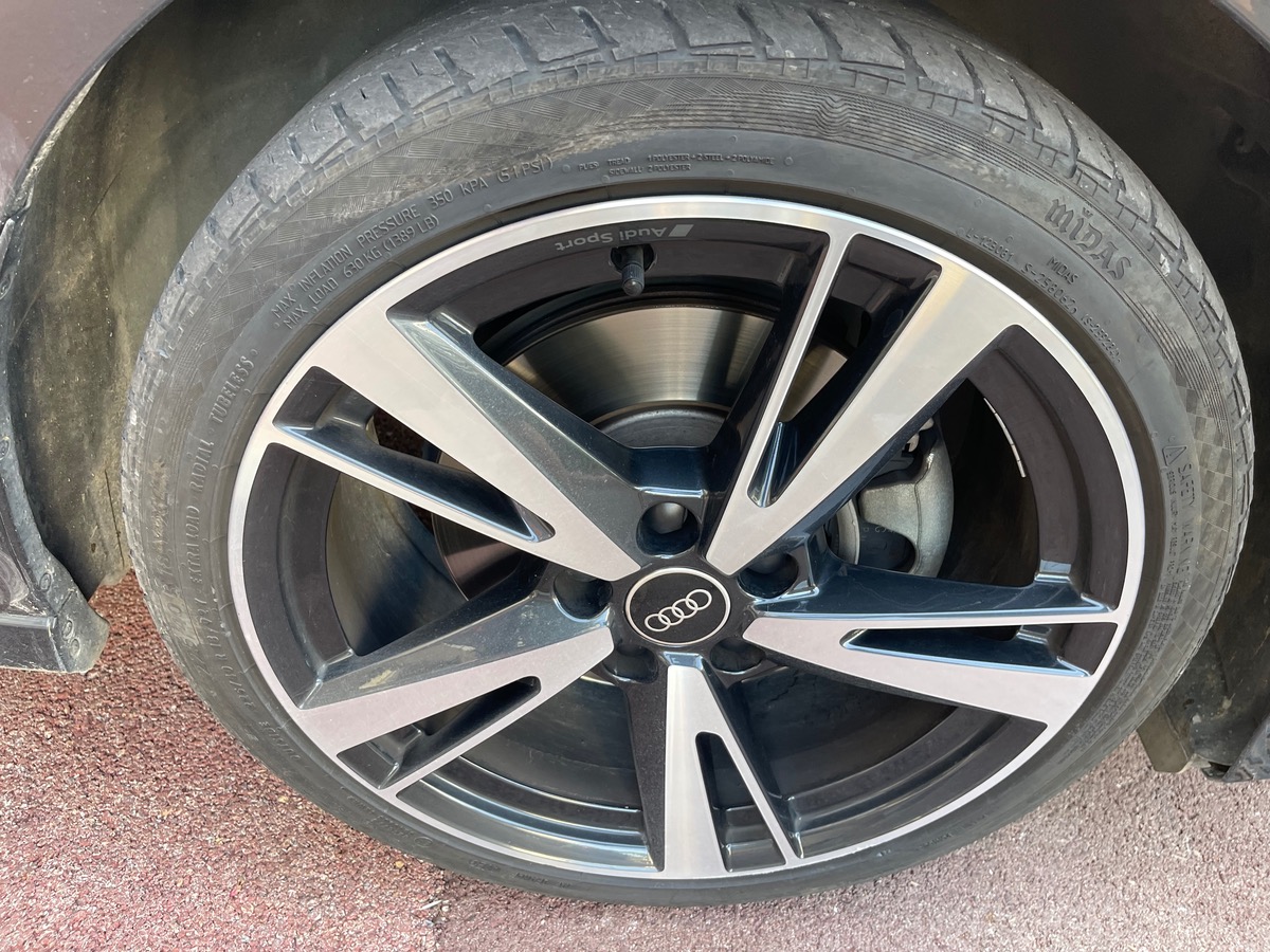 Audi A3 Sportback 35 TFSI 150 CV / Toit Ouvrant / S Line / Intérieur Cuir