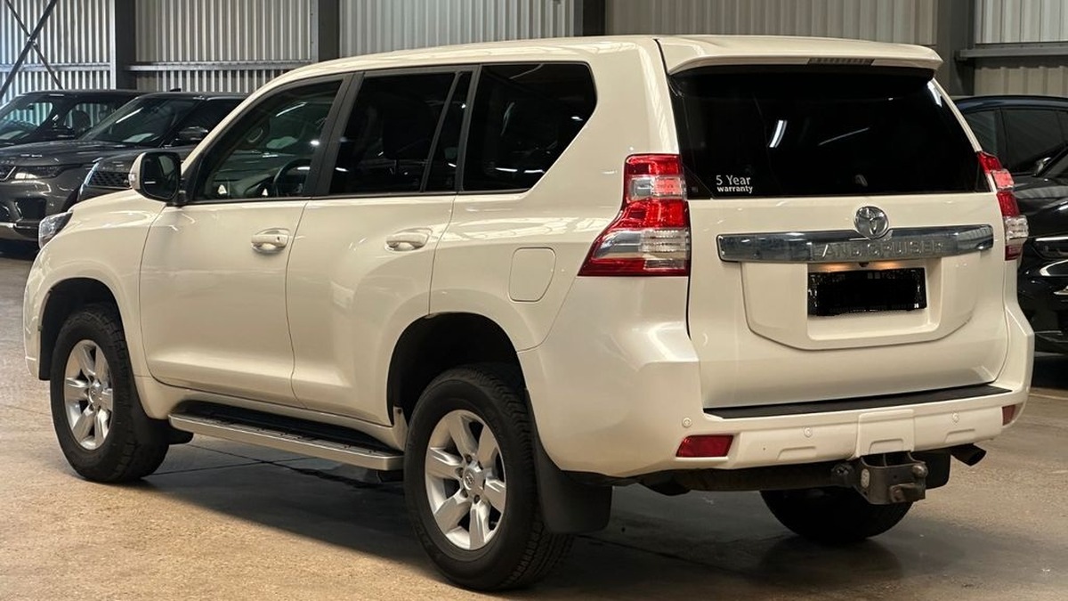 Toyota Land Cruiser SW 3.0 D-4D 190ch Comfort.