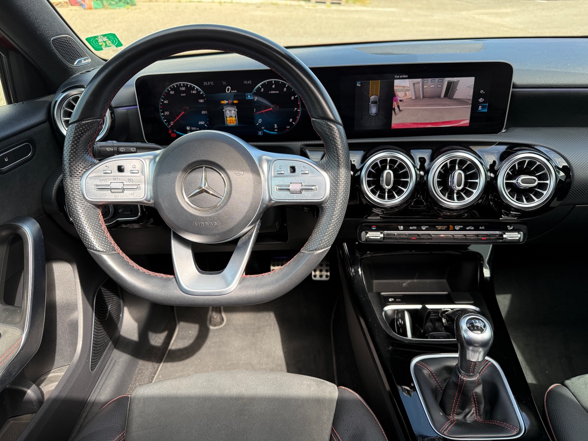 Mercedes-Benz Classe A 180 AMG line 1.3 136 cv, Toit ouvrant, Burnmeister, Sièges chauffants