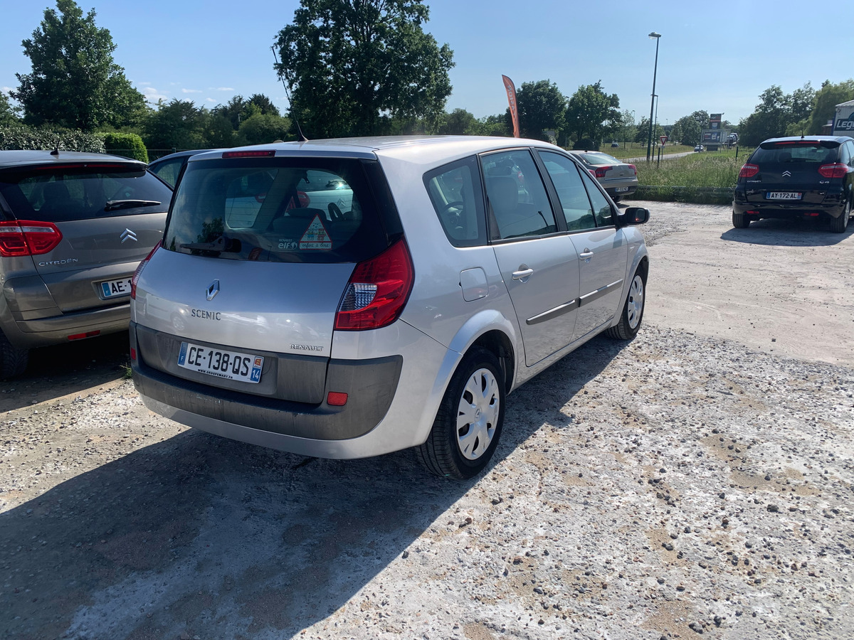 RENAULT Megane 1.9 dci 130ch 139329km 7PL