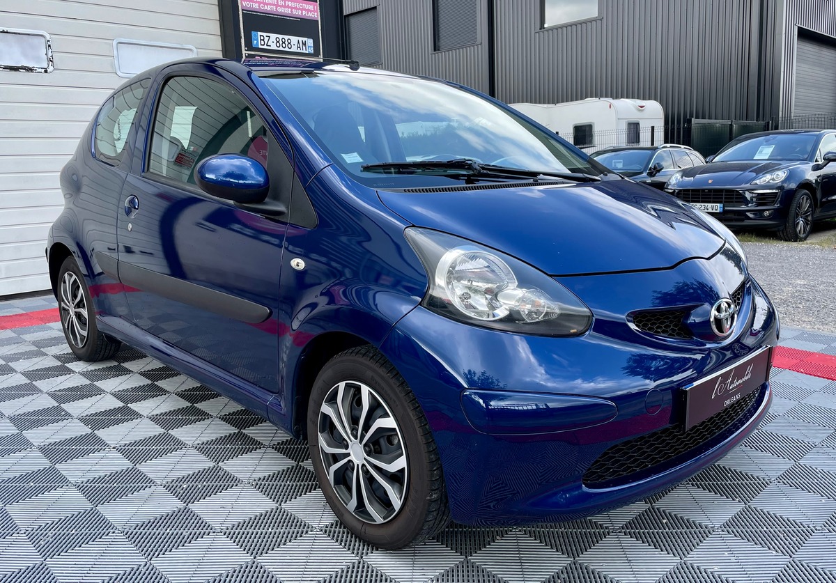Toyota Aygo II 1.0 VVTI 69 ch Pack Confort