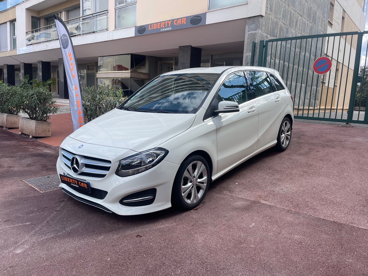 Mercedes Benz CLASSE B 180 cdi Grand écran / Caméra Arrière / intérieur Beige