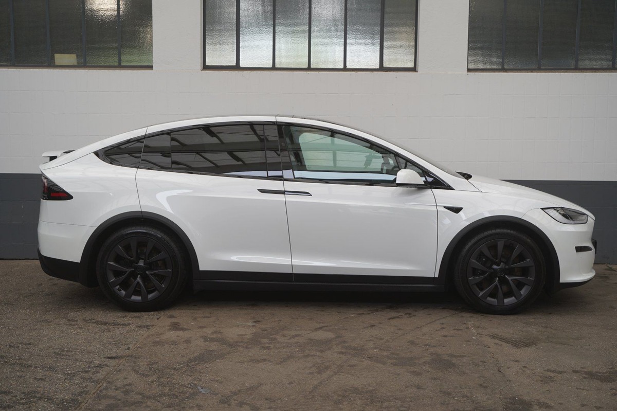 Tesla Model X Plaid 100 kWh 6 places