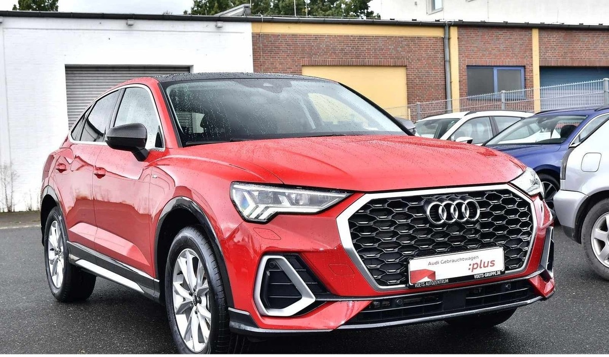 Audi Q3 Sportback II 45 TFSI e 245ch S line S tronic 6/Toit ouvrant/Bang&Olufsen/Clé confort