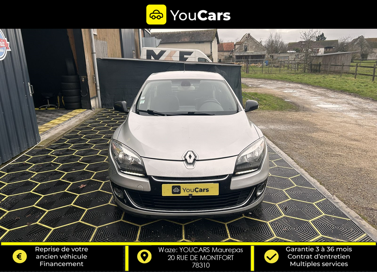 RENAULT Megane 3 BOSE Hatchback 1.5 dCi EDC 110 cv GPS - RADAR DE RECUL