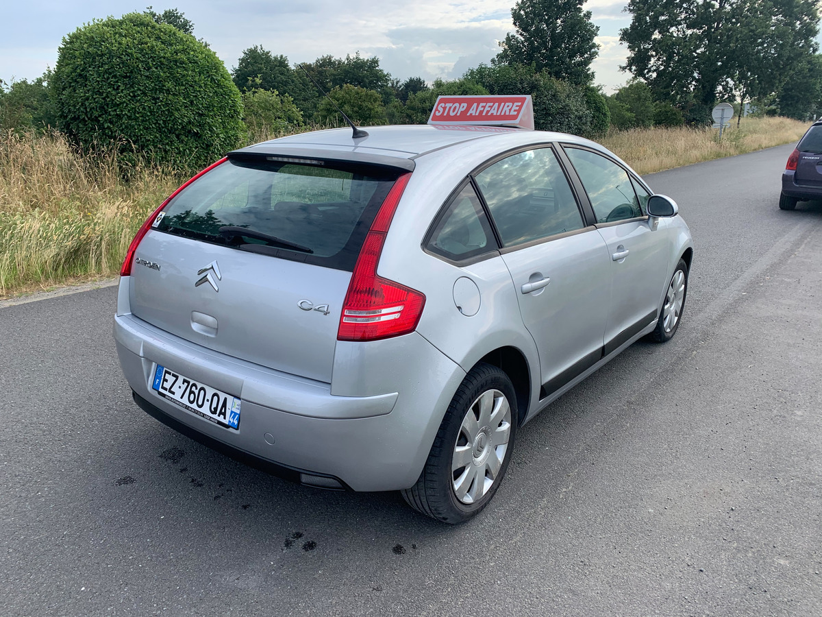 Citroën C4 1.6i  110CV 84061KM