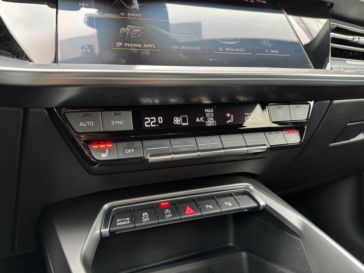 Audi A3 Sportback Sline 35 2.0 TDI S Tronic7 150 cv -Boîte auto - B&O
