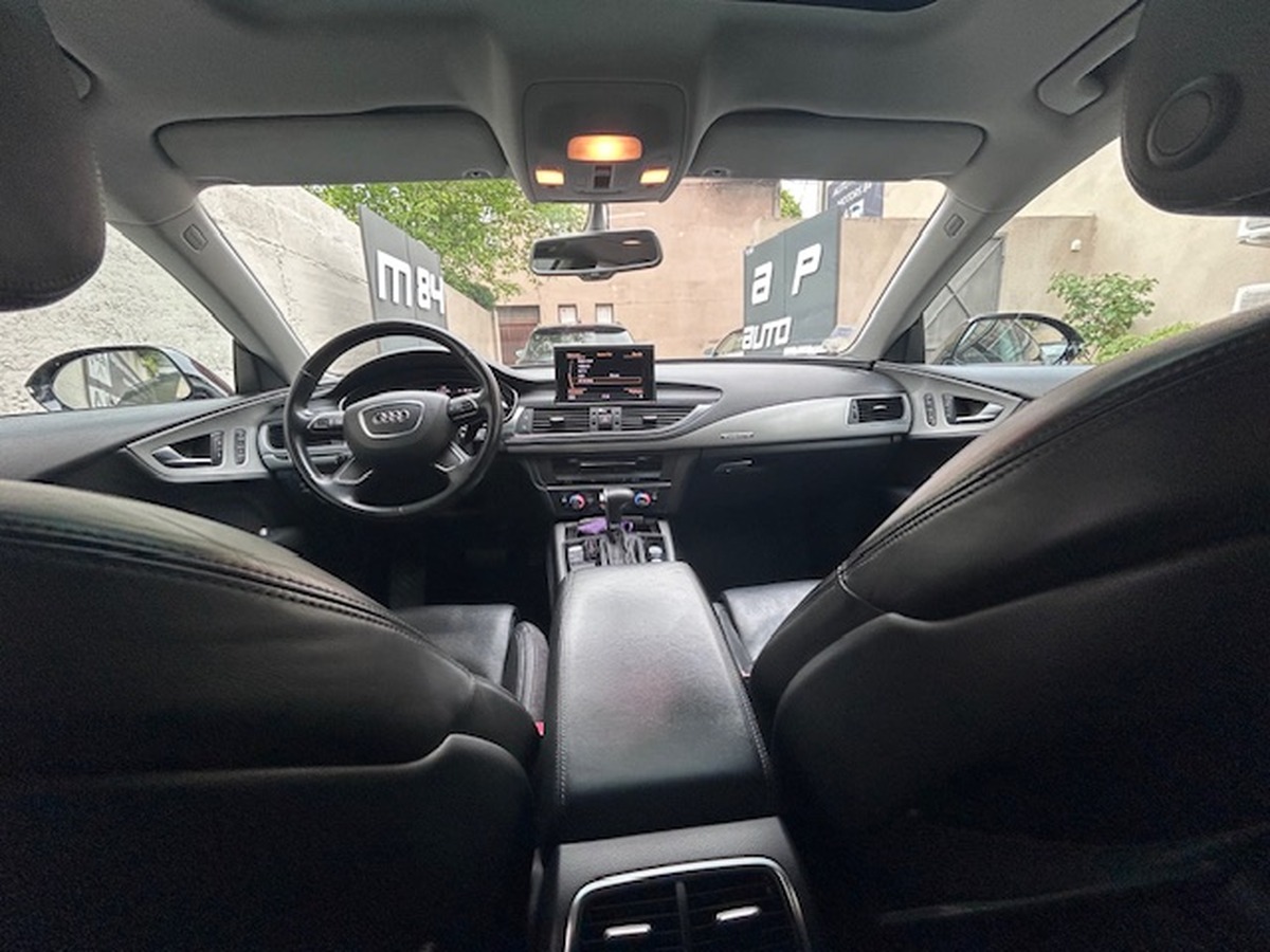 Audi A7 AUDI A7 3L TDI - 245CV- AVUS