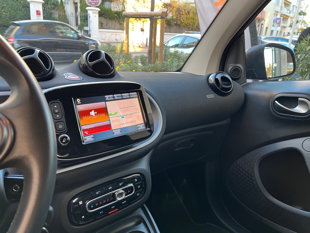 Smart FORTWO Cabriolet 90 CV Prime / Capote Rouge / GPS /KM REEL