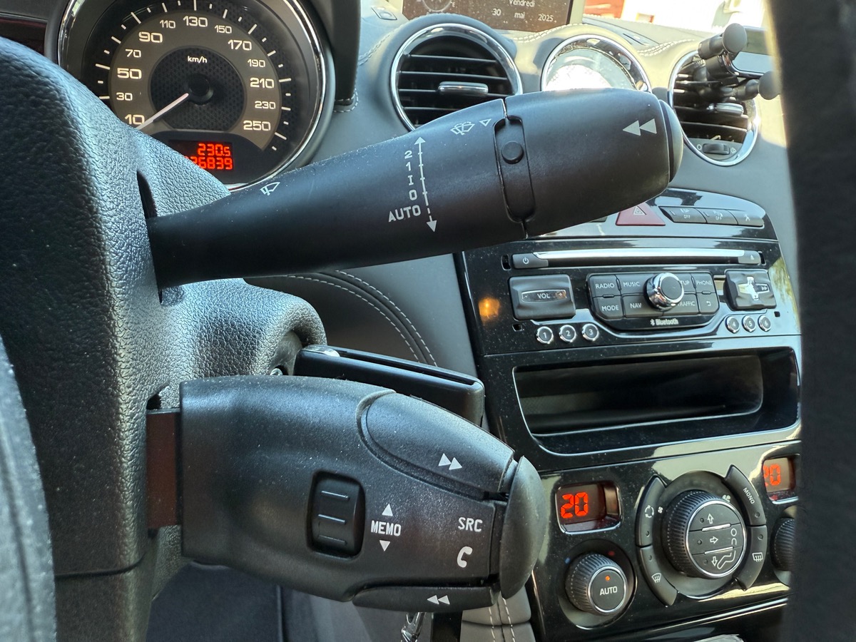 Peugeot RCZ 1.6 THP 156 cv, Suivi Complet