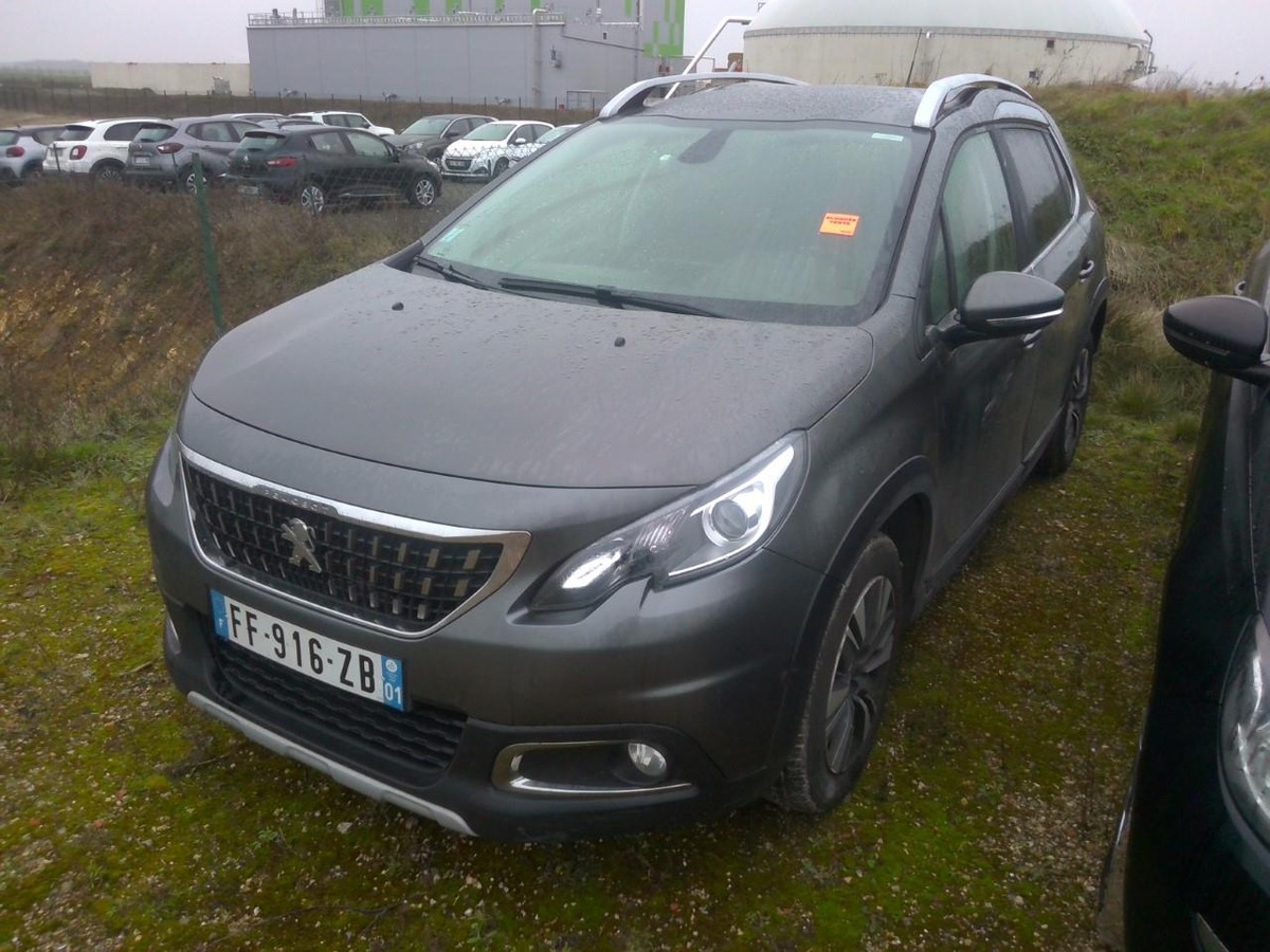 Peugeot 2008 1.2 110 EAT6 ALLURE 2019 DISTRIB.OK