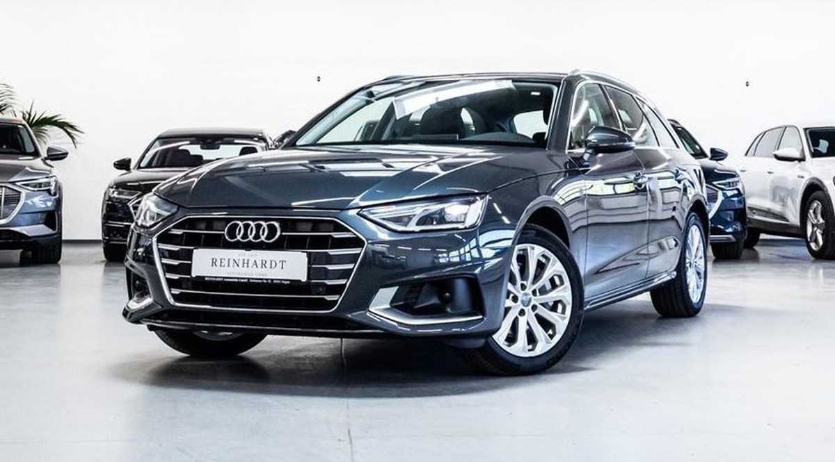 Audi A4 Avant V 40 TDI 204ch Advanced S tronic 7