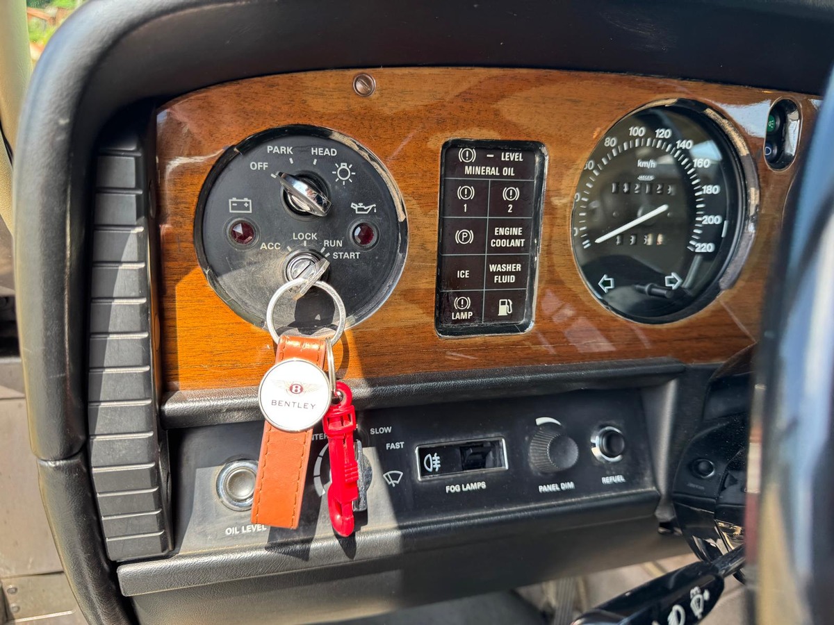 Bentley Mulsanne EIGHT V8 6.75L 1985 française