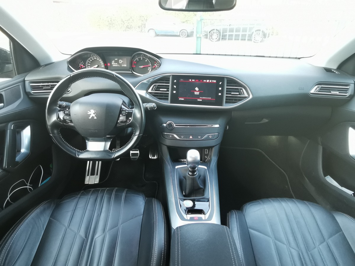 Peugeot 308 1.6 HDI 120 GT LINE CAM/CUIR/CAR PLAY