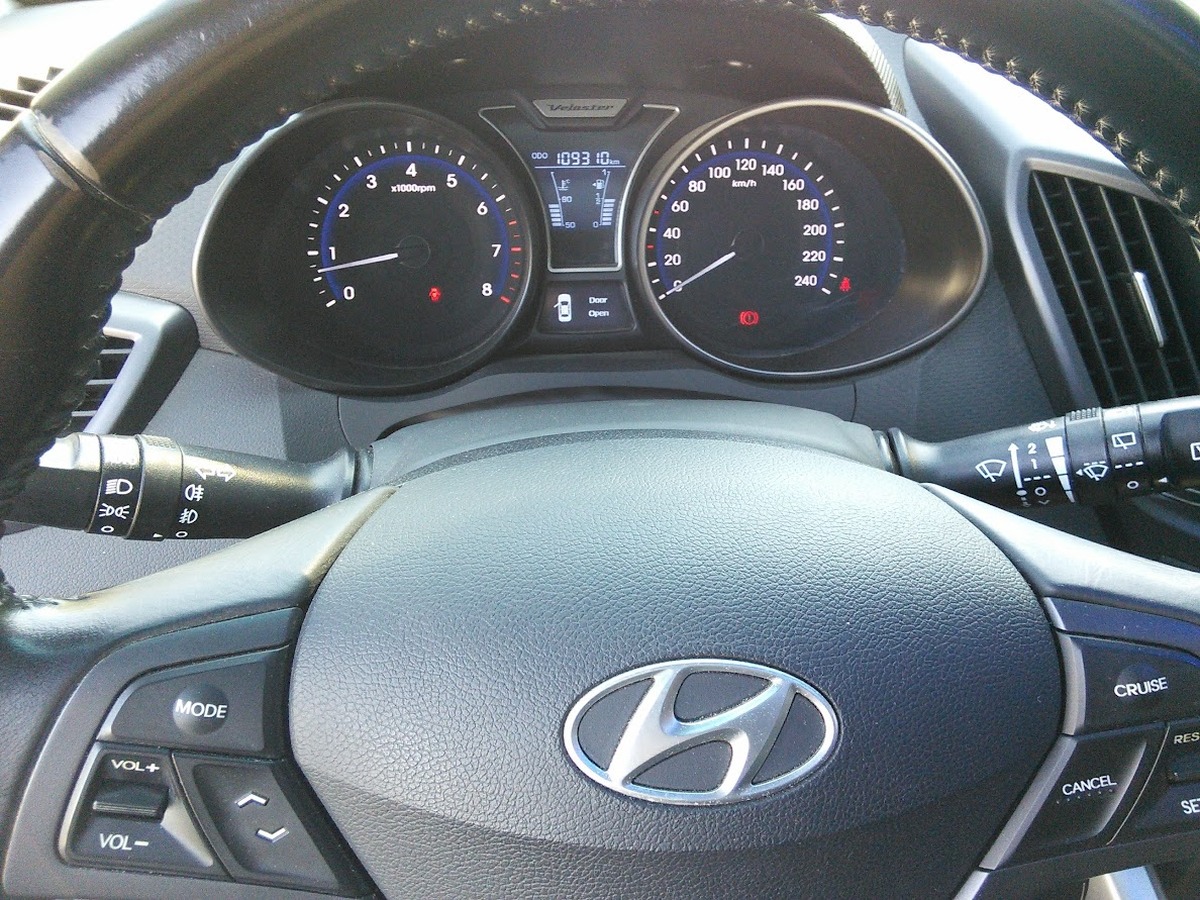 Hyundai Veloster 1.6 T-GDI 16V 186 cv