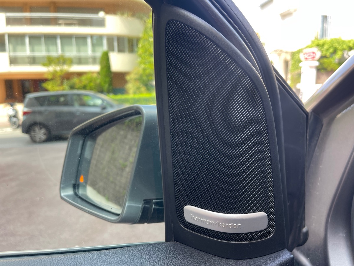 Mercedes Benz CLASSE B 200 i 156 cv / Toit Ouvrant / Caméra de recul / GPS / Harman Kardon