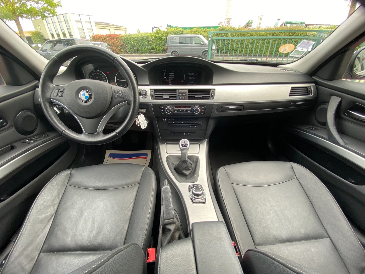 Bmw Série 3 320d TOURING XDRIVE 177 LUXE 320 vv