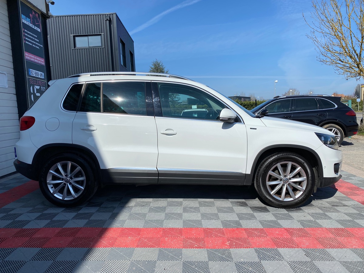 Volkswagen Tiguan 2.0 TDI 110ch finition LOUNGE b