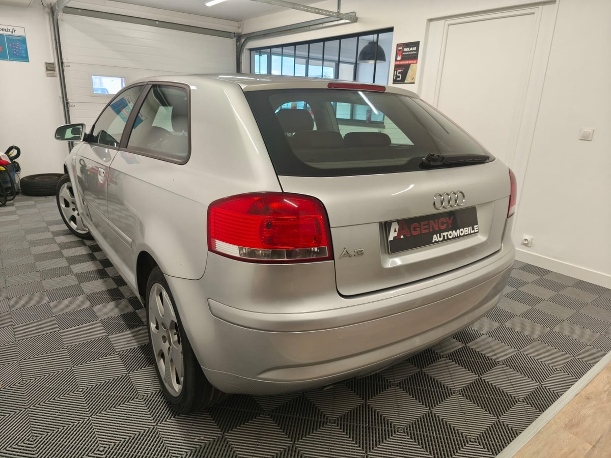 Audi A3 1.9 TDI 105 ch Ambiente