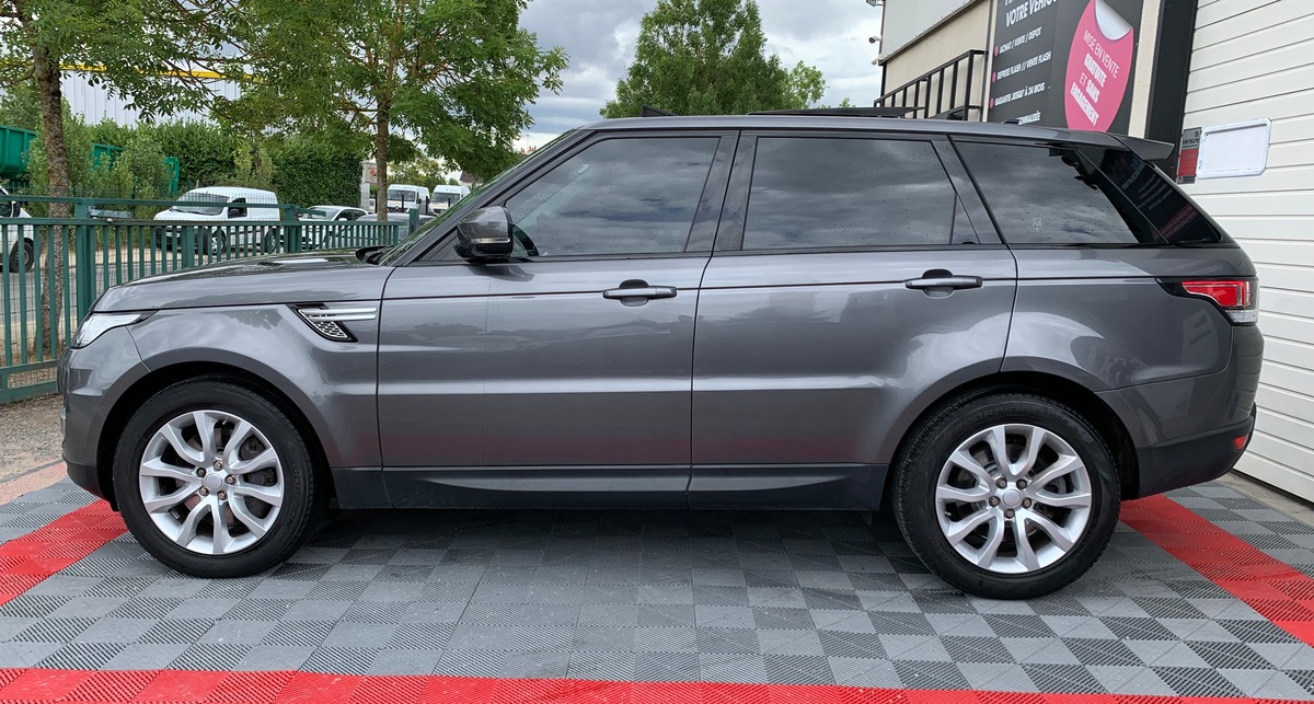 Land-Rover Range Rover Sport 306 DYNAMIC 7 PL b