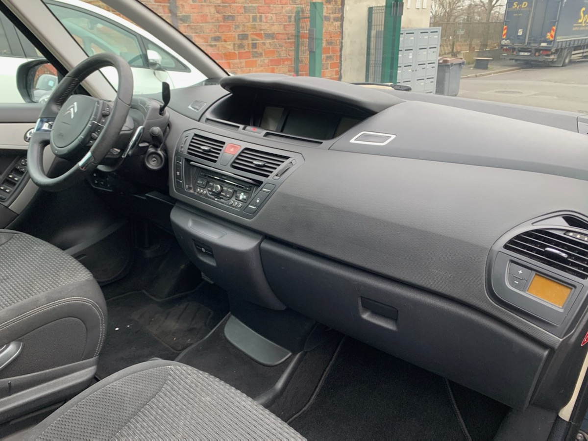 Citroën Grand C4 Picasso 1.6 e-HDI 112 CV 7pl 4XCC