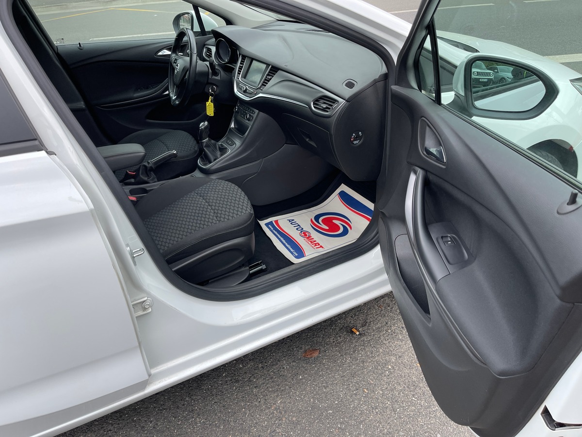 Opel Astra V 1.6 CDTI 110 S/S INNOVATION