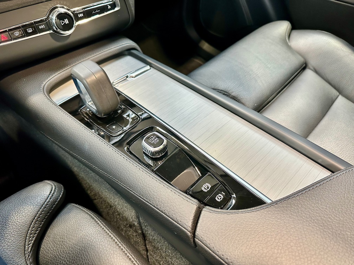 Volvo XC90 II (2) Recharge T8 390 AWD Inscription Geartronic 8 7PL