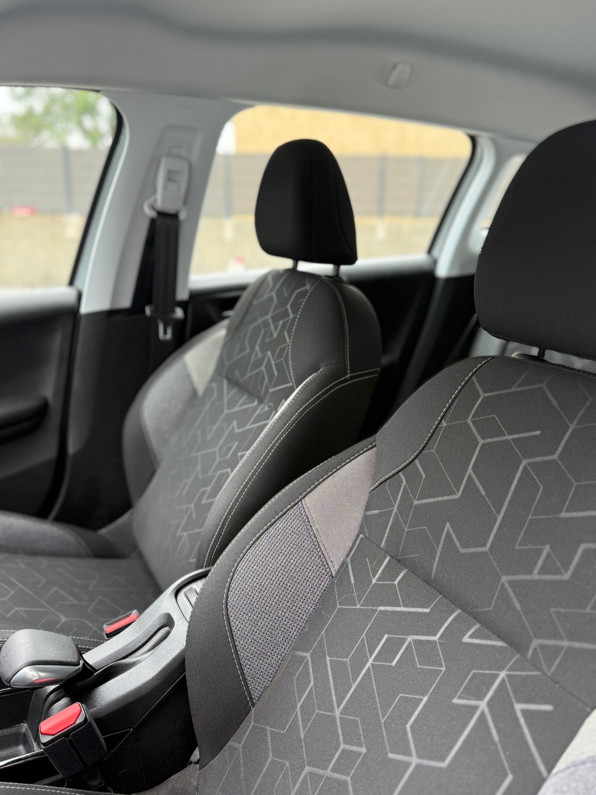 Peugeot 2008 1.5 HDI100 ACTIVE BVM5