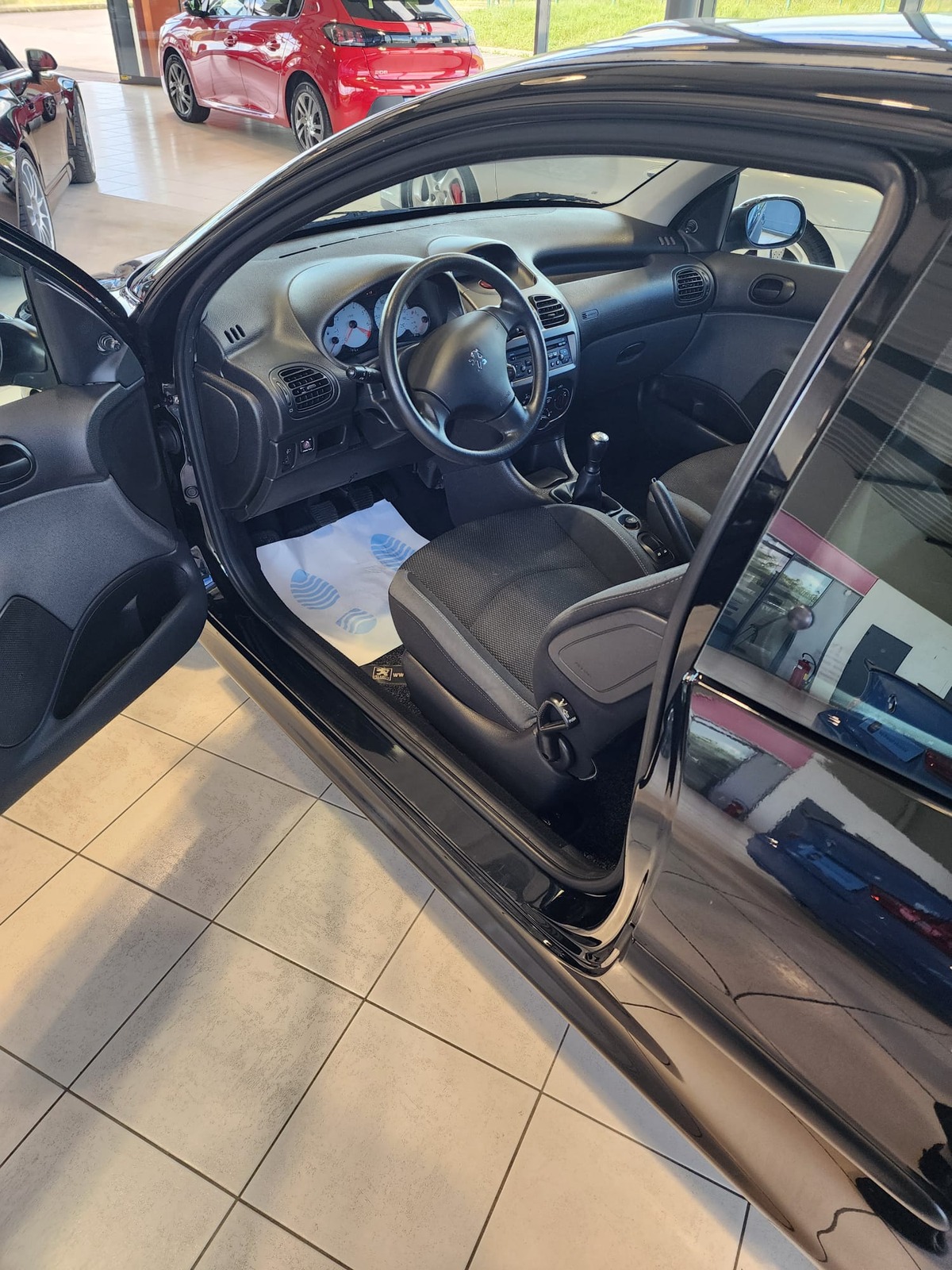 Peugeot 206 1.4L 75CV