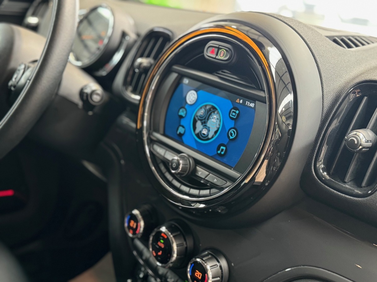 Mini Countryman Cooper D 150ch GPS CARPLAY CAMERA 21000km