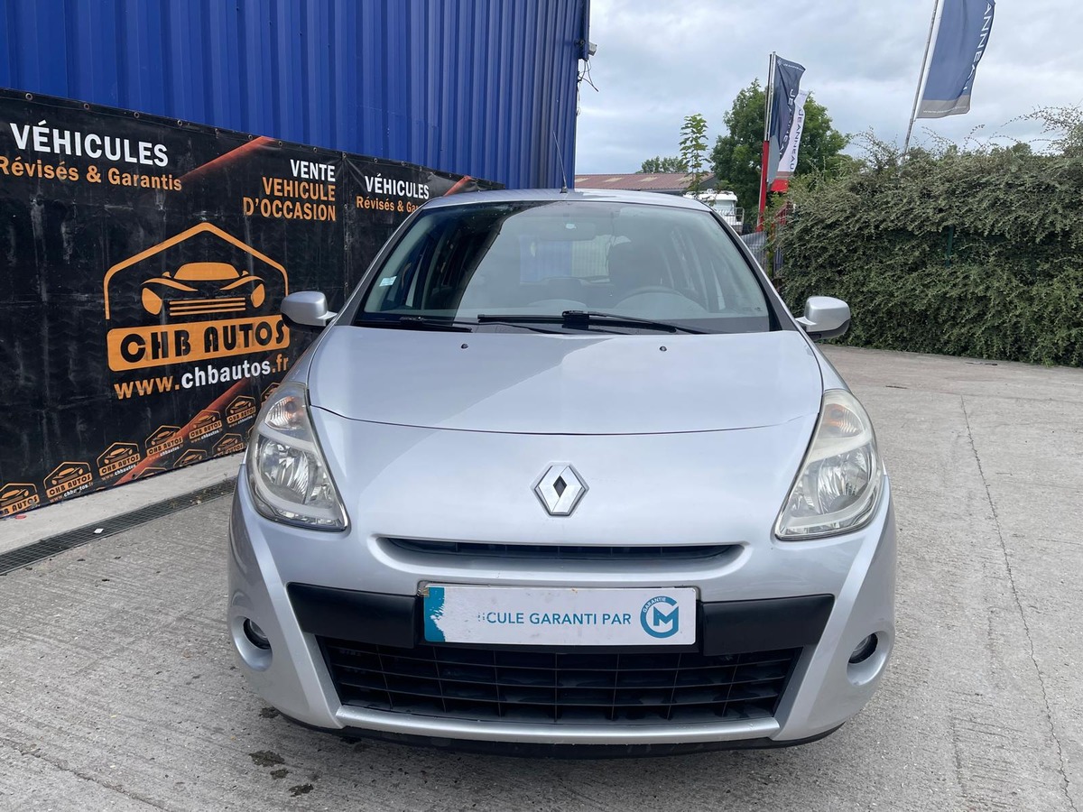 RENAULT Clio III 1.5DCI