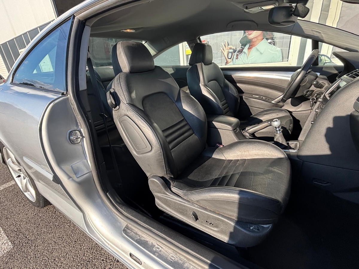 Peugeot 407 COUPE 2.0 HDI 136 FAP FELINE - Garantie 12 Mois