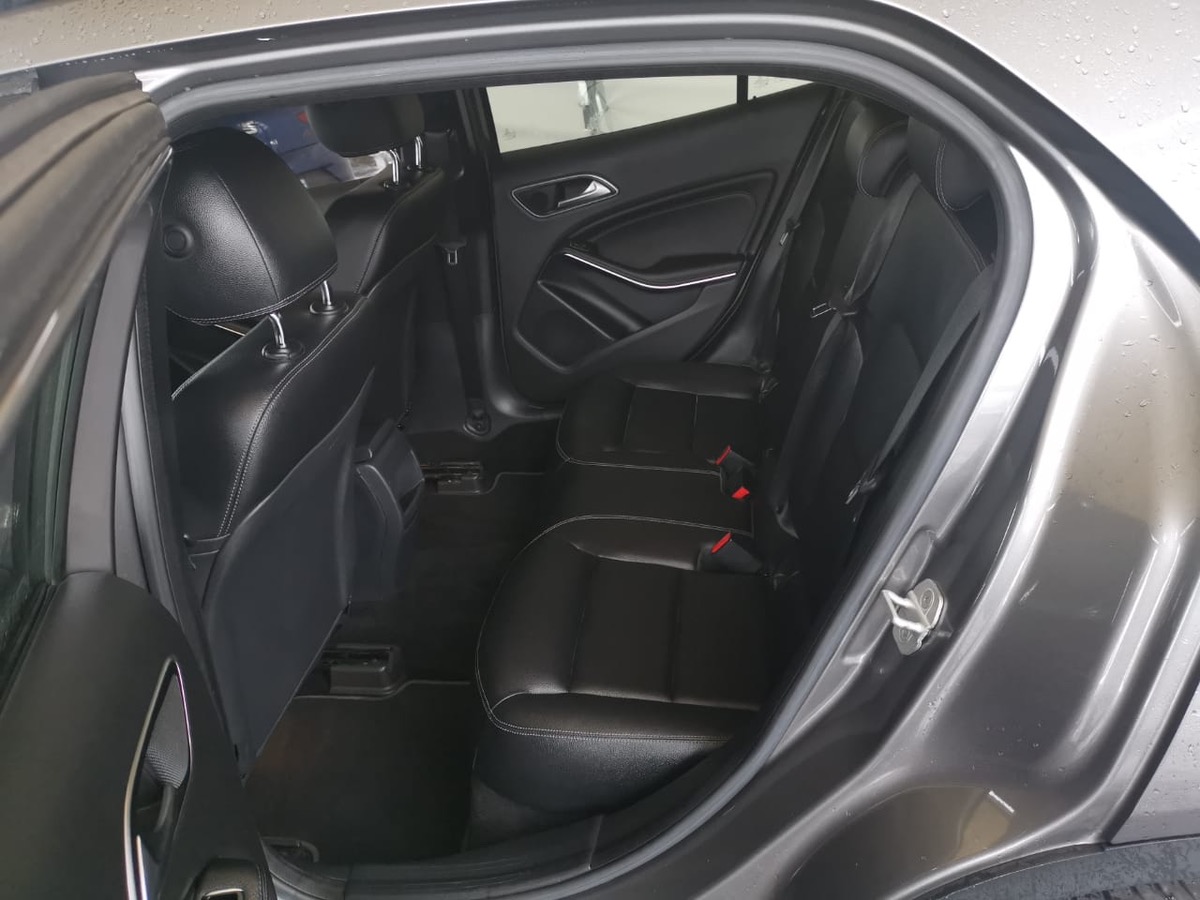 Mercedes-Benz GLA 200 cdi - bv 7g-dct