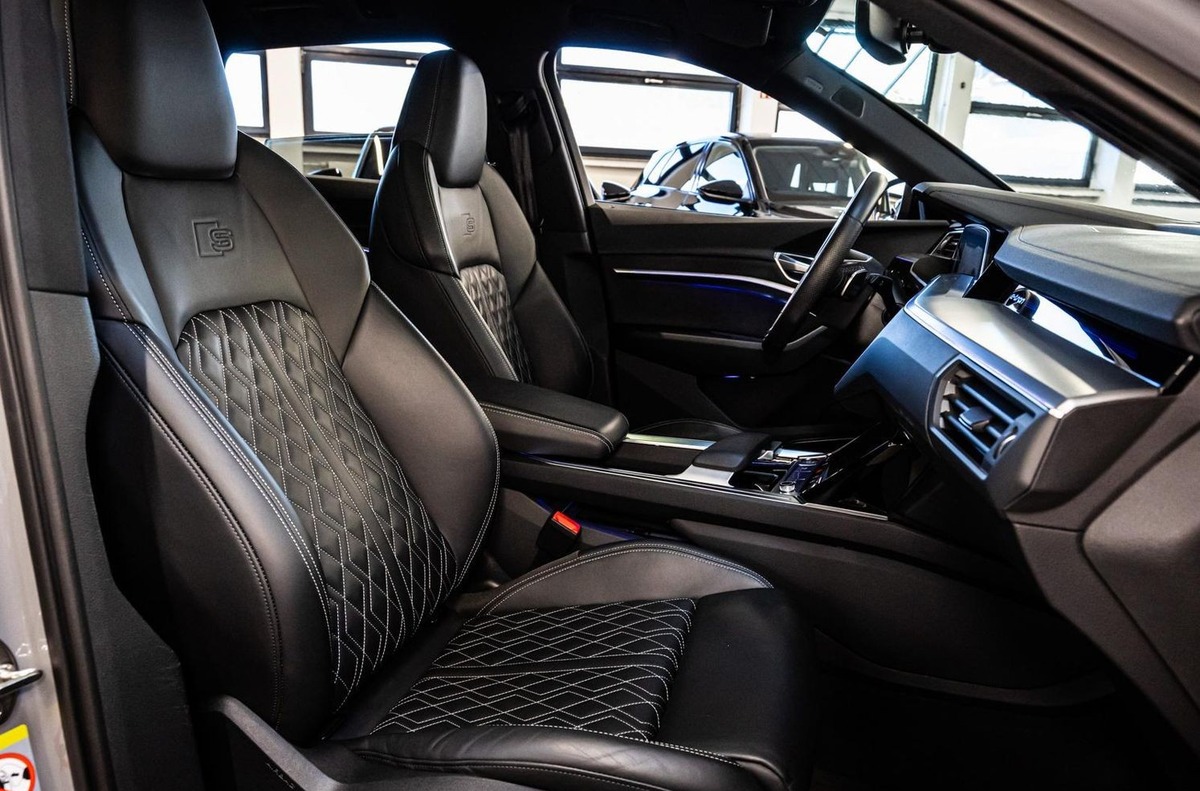 Audi e-tron S 503ch e-quattro Sport Gris Nardo Toit ouvrant Bang&Olufsen
