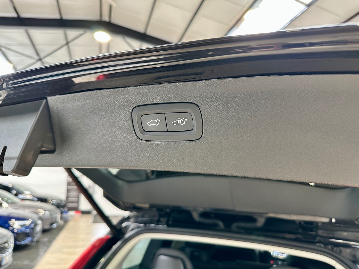 Volvo XC90 II (2) Recharge T8 390 AWD Inscription Geartronic 8 7PL