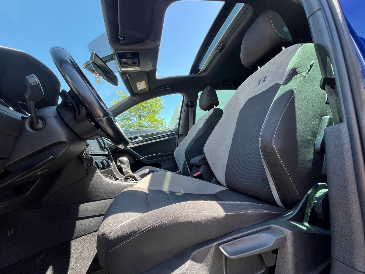 Volkswagen GOLF 7 R 300ch 4MOTION DSG6, TOIT OUVRANT, GPS