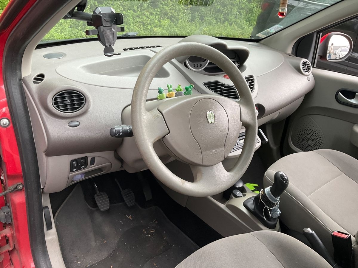 RENAULT Twingo 1.5 65 dCi Trend CLIMATISATION