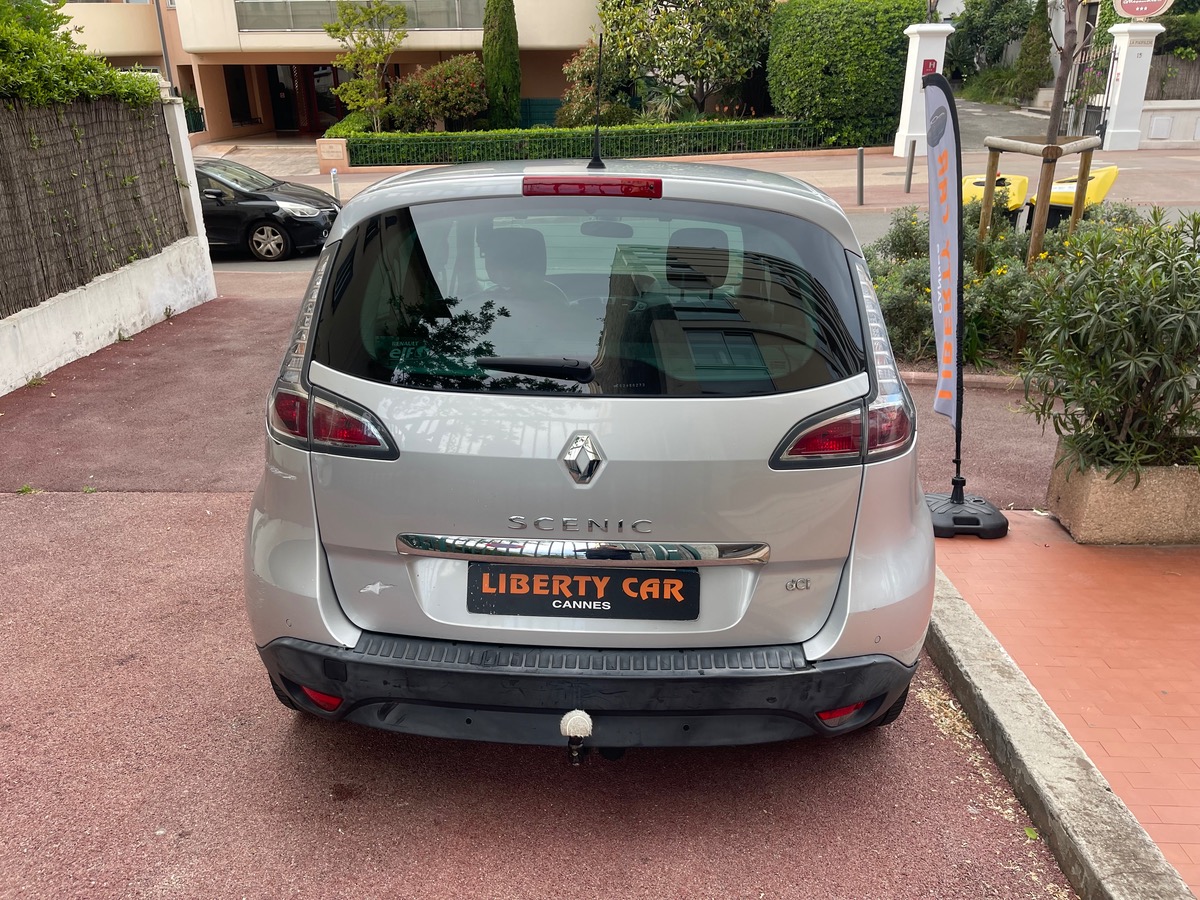 RENAULT Scenic III  1.5 DCI 110 cv / Phase 2 /Edition Bose / Boîte auto / Attelage