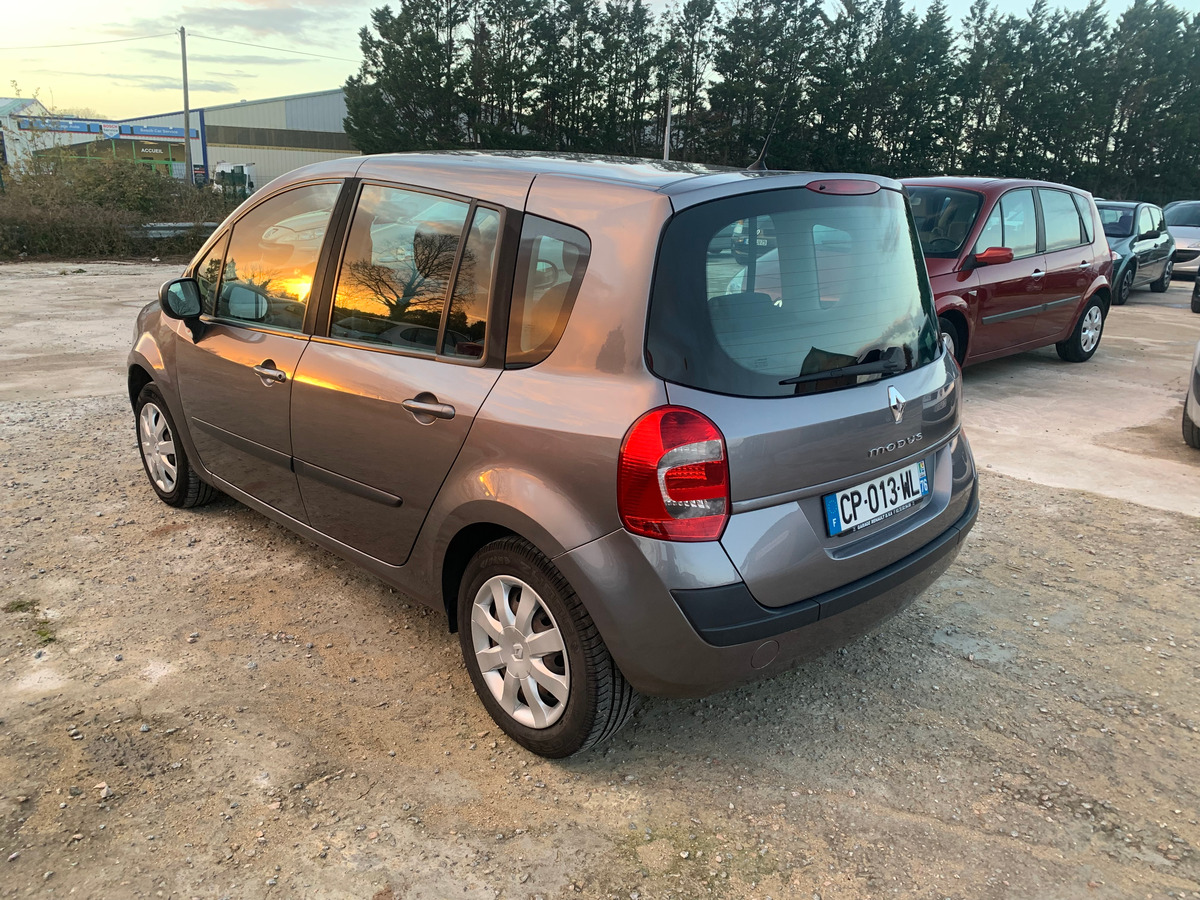 RENAULT Modus grand 1.5 dci - 85ch 166359km