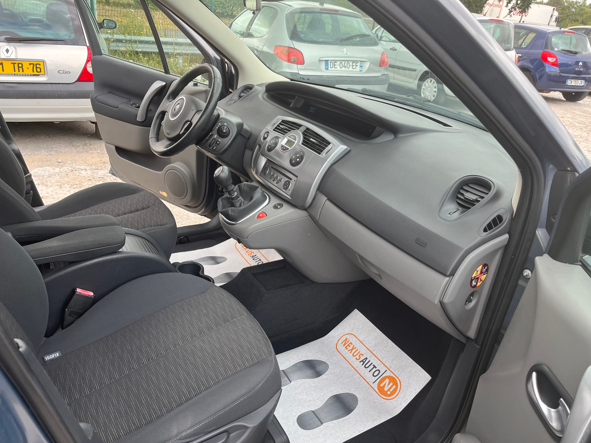 RENAULT Grand Scenic 1.9 dci  130 - 7pL 157589KM