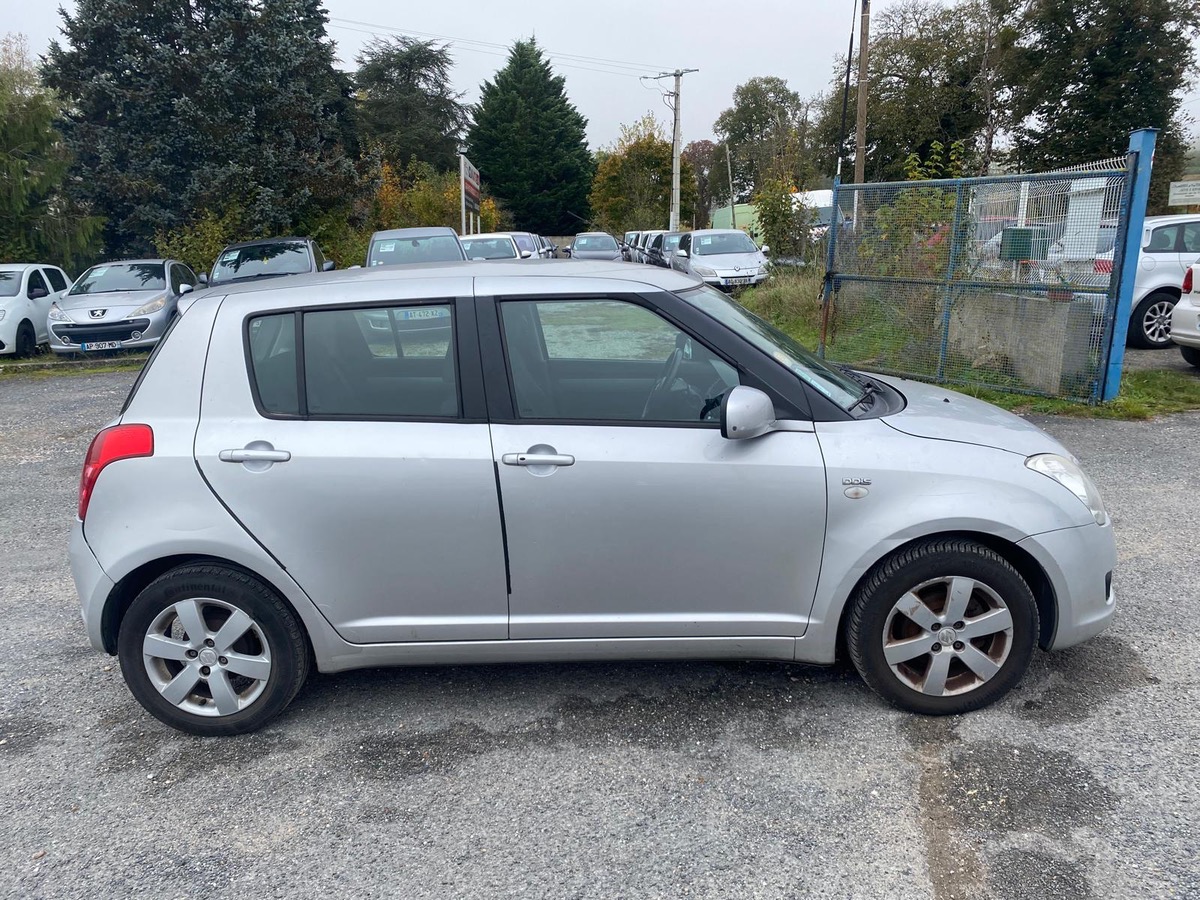 Suzuki Swift 1.3 ddis 75cv 173000km moteur à chaîne de distribution 