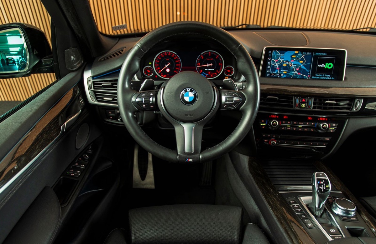 Bmw X5 M50d 381ch BVA8 Harman Kardon