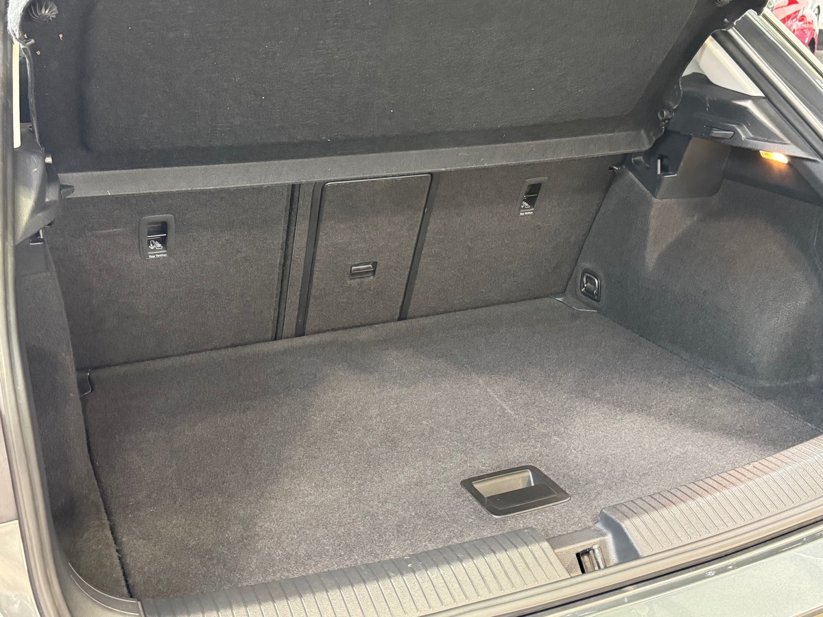 Volkswagen T-Roc 1.0 TSI 115CV BVM6 APPLE CAR PLAY/ CAMERA b