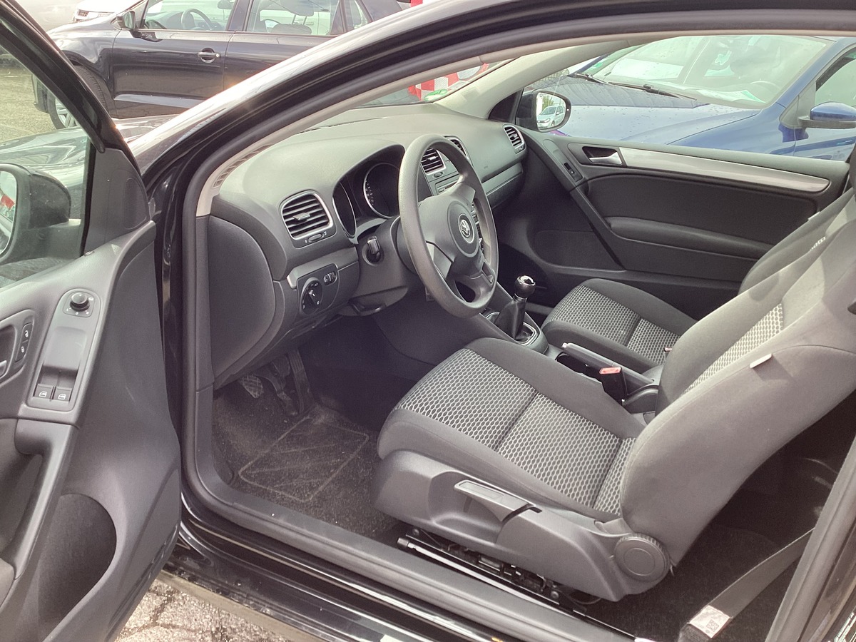 Volkswagen Golf VI 1.6 Trendline