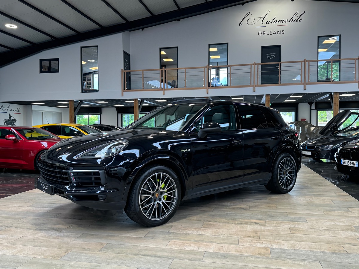 Porsche Cayenne E-HYBRID 3.0 V6 462CV TOIT PANOMRAIQUE / PDLS b